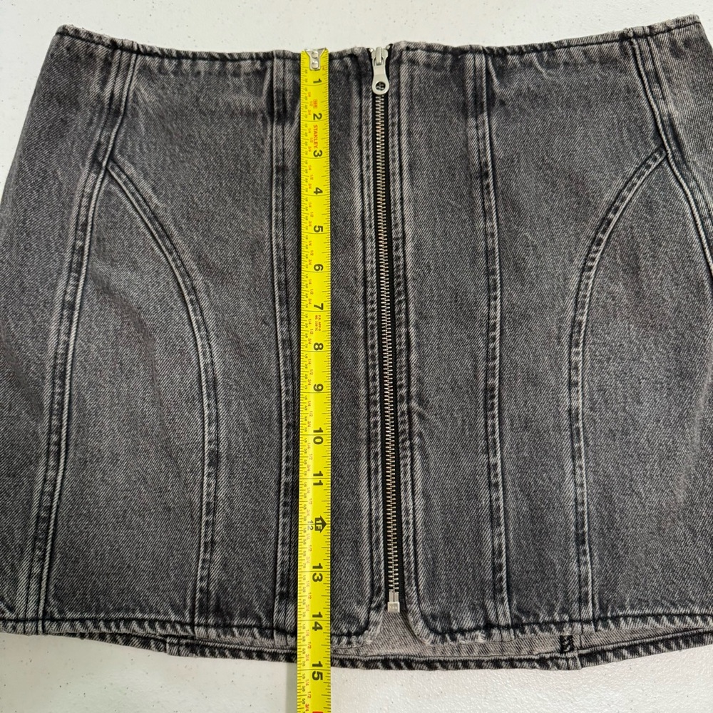 Grlfrnd Rey Racer Skirt - Picture 10 of 11